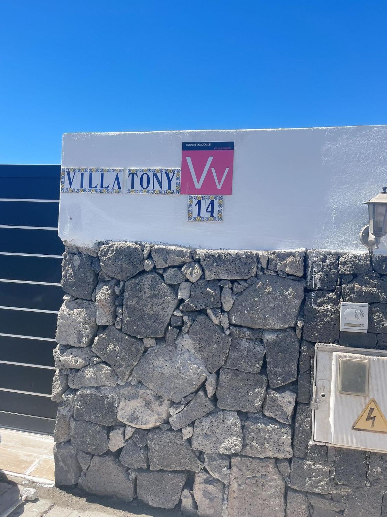 Villa Tony Плая Бланка Екстериор снимка